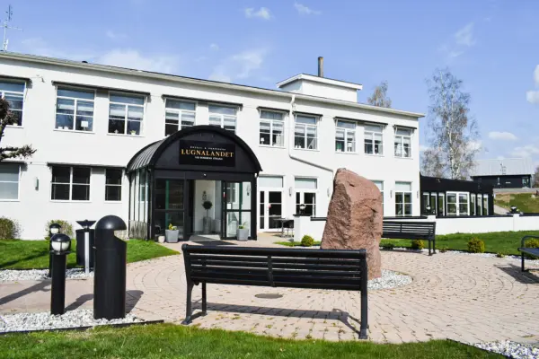 Hotell & Konferens Lugnalandet - hotel photo 1
