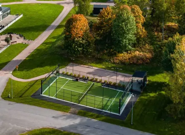 Padel court at Hotell & Konferens Lugnalandet, Jönköping - photo 3