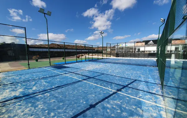 Padel court at Hyde Park Lane, Canary Islands - photo 3