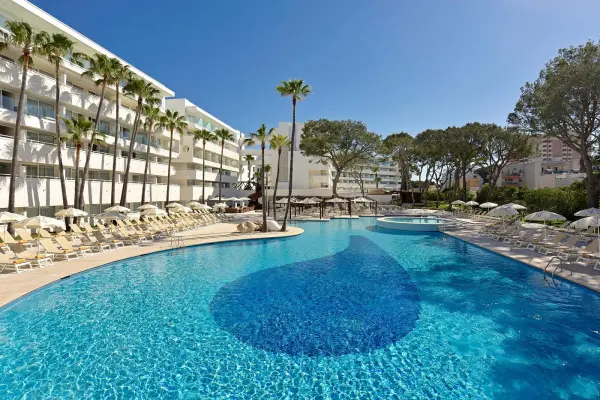Iberostar Waves Cristina - Hotelfoto 2