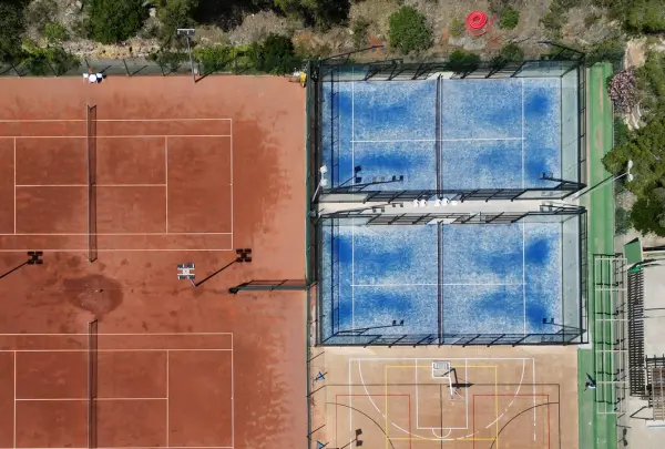Terrain de padel : Invisa Hotel Club Cala Verde, Îles Baléares - photo 1
