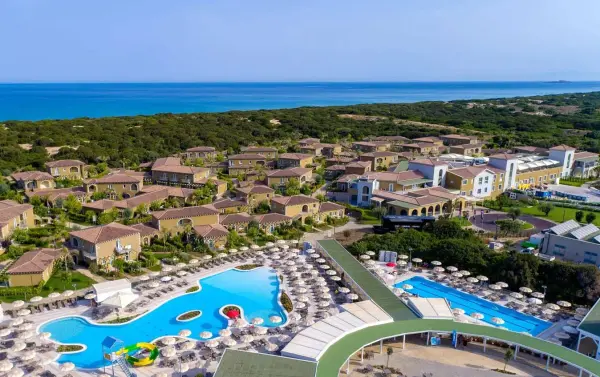 Is Serenas Badesi Village - Hotelfoto 2