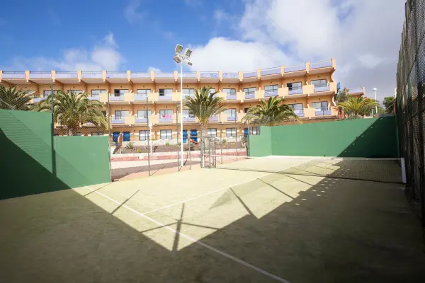 Terrain de padel : Kn Matas Blancas Hotel, Îles Canaries - photo 1