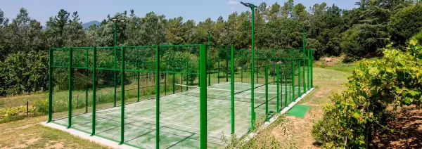 Padelplatz bei L'Era de Can Burguès, Girona - Foto 2