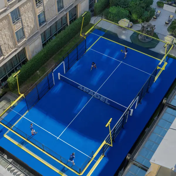 Padel court at L'Hôtel du Collectionneur Paris, Île-de-France - photo 2