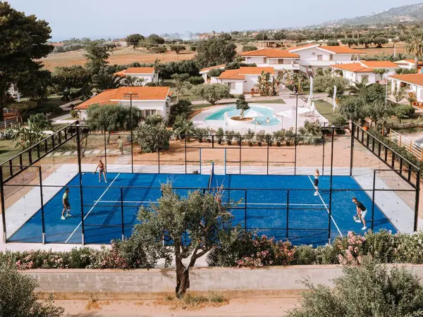 Padel court at La Conchiglia Resort & Spa, Capo Vaticano - photo 1