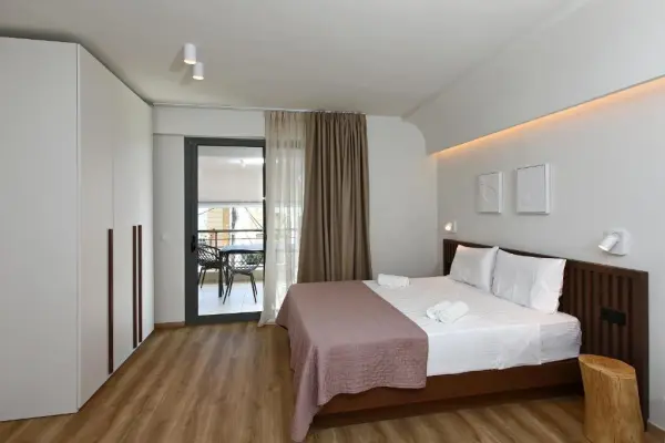 LOCAL SUITES - Nea Moudania Chalkidiki - hotel photo 3