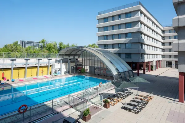 Madrid Airport Suites, Affiliated by Meliá - hotel photo 1