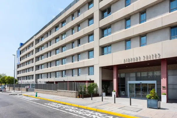 Madrid Airport Suites, Affiliated by Meliá - hotel photo 2