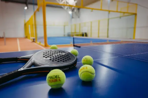 Padelplatz bei Marco Polo Hotel Gudauri, Mzcheta-Mtianeti - Foto 2