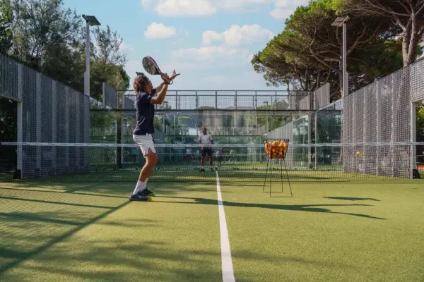 Padel court at MarePineta Resort, Milano Marittima - photo 1