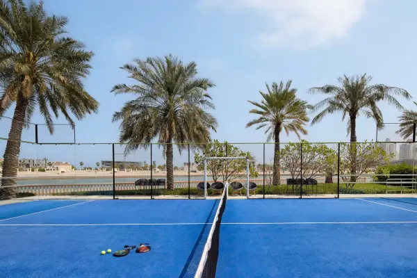 Padelplatz bei Marsa Malaz Kempinski, The Pearl, Doha - Foto 1