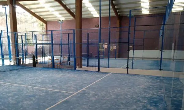 Terrain de padel : Mas D'en Roqueta, Catalogne - photo 3
