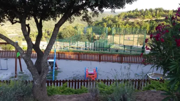 Pista de pádel en Mas Serrallimpia, Cataluña - foto 1