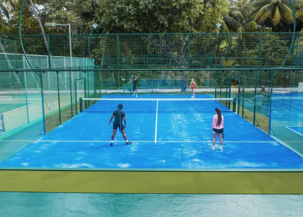 Terrain de padel : Meeru Maldives, Atoll de Malé Nord - photo 2