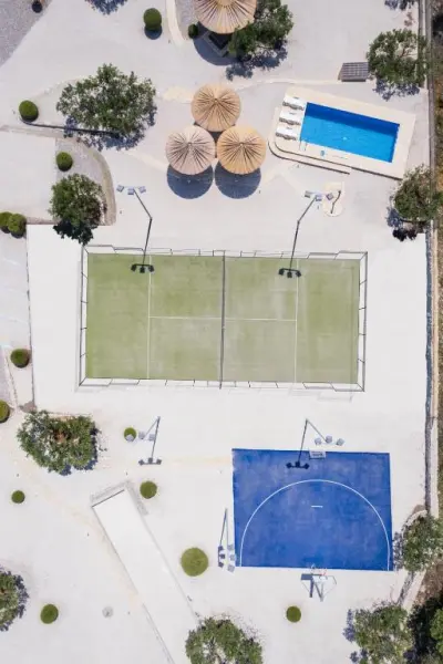 Padelplatz bei Milna Padel Villa, Milna - Foto 1