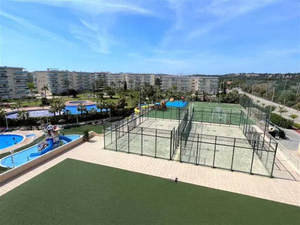 Padelplatz bei Ohtels La Hacienda, Katalonien - Foto 1