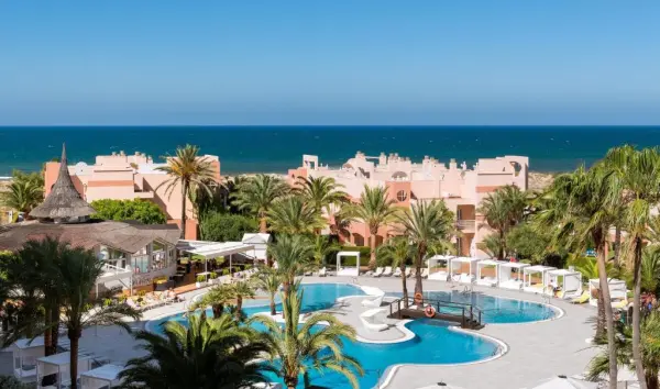 Oliva Nova Beach & Golf Hotel - hotel photo 1