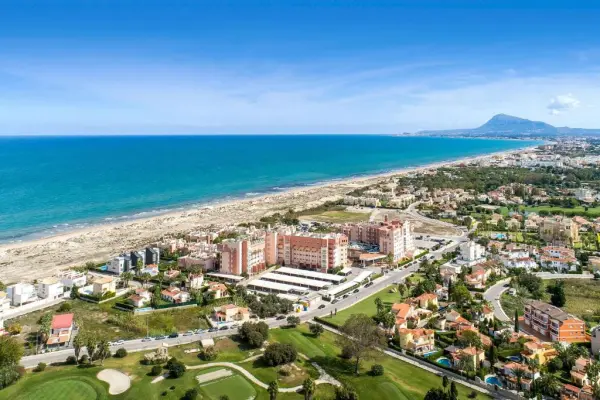 Oliva Nova Beach & Golf Hotel - hotel photo 2
