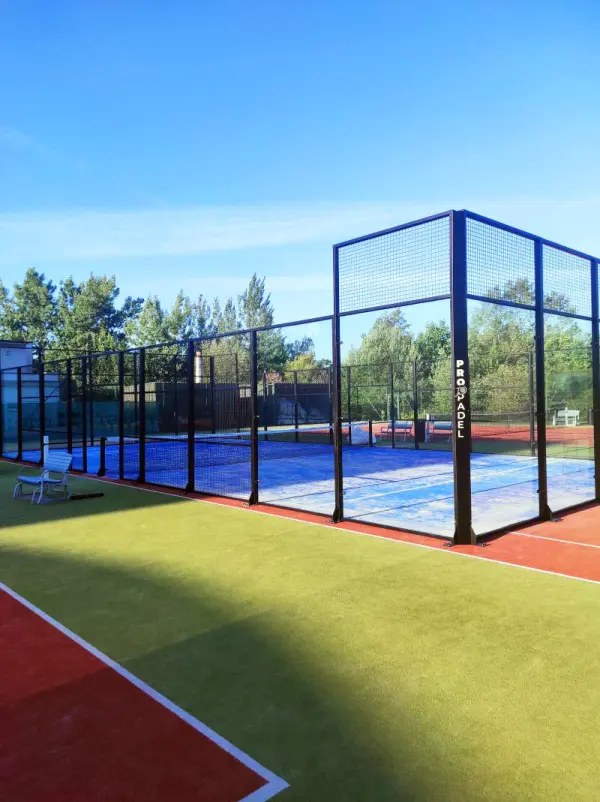 Padelplatz bei Parkhotel Pilsen, Pilsen - Foto 2
