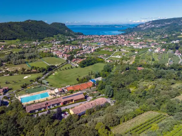 Poiano Garda Resort - hotel photo 1