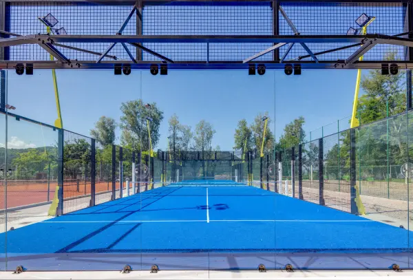 Padel court at Poiano Garda Resort, Garda - photo 2