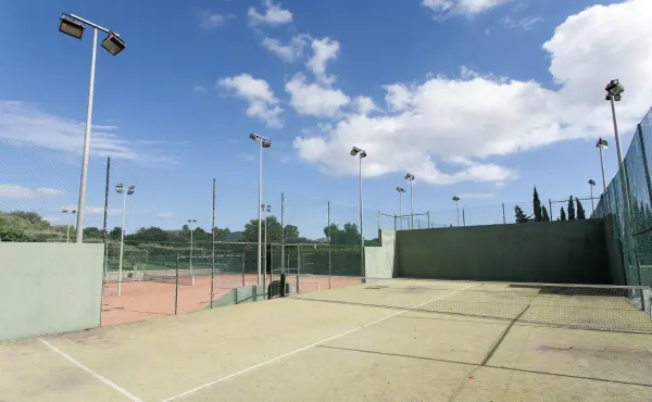 Padelplatz bei Pula Suites Boutique Resort, Balearen - Foto 1