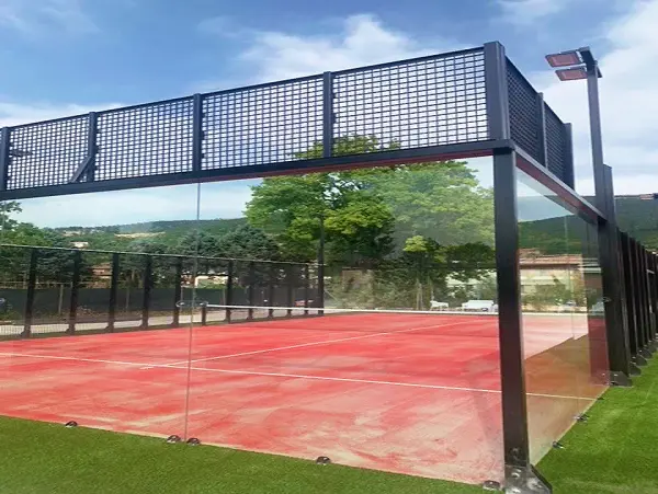 Terrain de padel : Residenza Le Querce, Fossato di Vico - photo 2