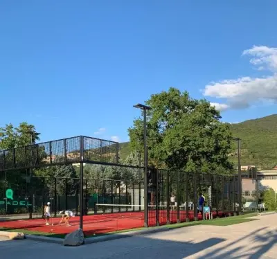 Terrain de padel : Residenza Le Querce, Fossato di Vico - photo 3