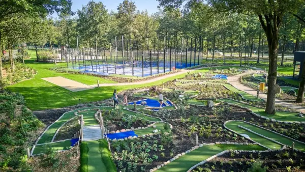 Terrain de padel : Resort de Brabantse Kempen, Brabant-Septentrional - photo 1