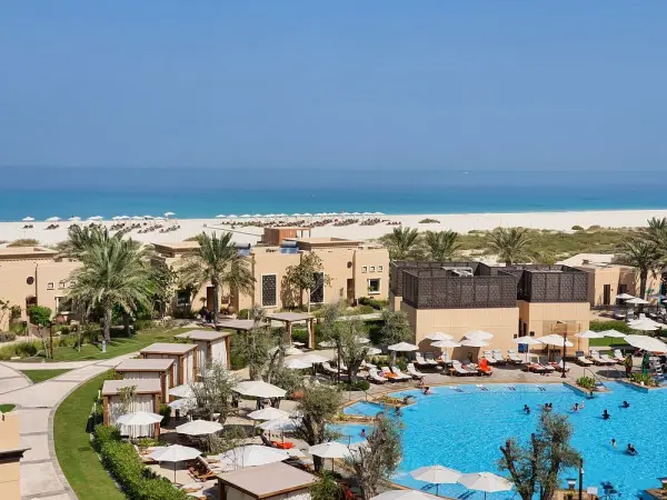 Saadiyat Rotana Resort and Villas - Hotelfoto 1