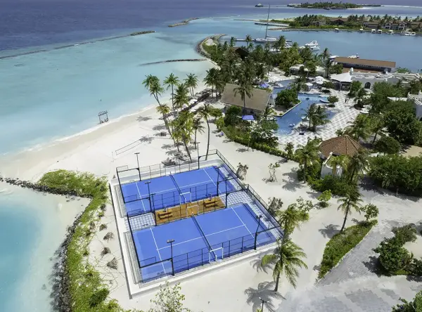 Padelplatz bei SAii Hotels & Resorts, Süd-Malé-Atoll - Foto 2
