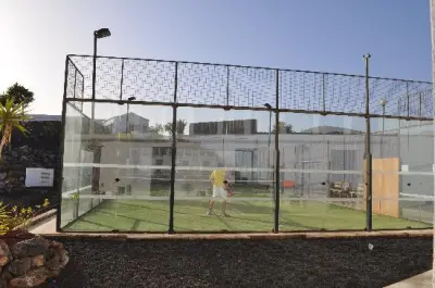 Padelplatz bei Secrets Lanzarote Resort & Spa - Adults Only (+18), Kanarische Inseln - Foto 1