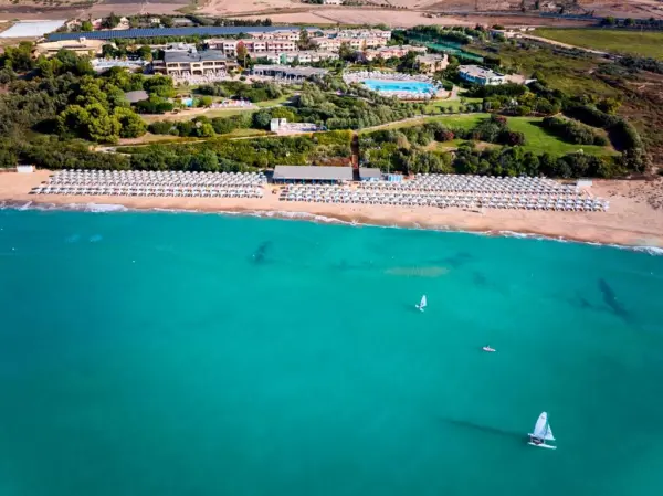 Serenusa Resort - hotel photo 1