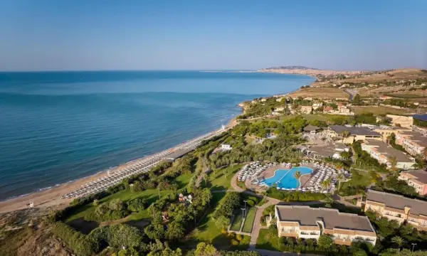 Serenusa Resort - hotel photo 3