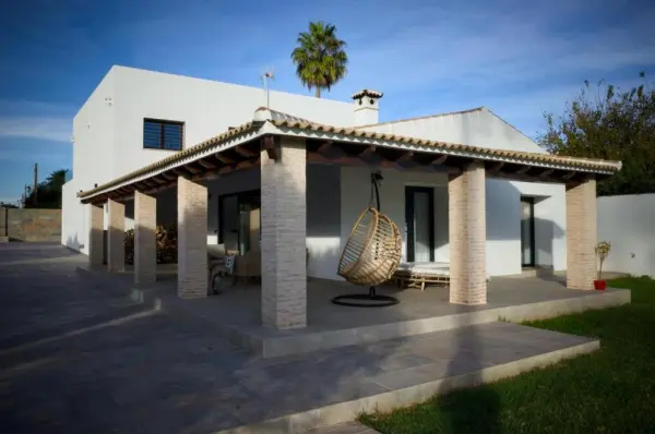 Seville Padel Villa - Hotelfoto 2