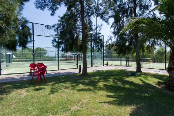 Pista de pádel en SH Villa Gadea, Comunidad Valenciana - foto 1