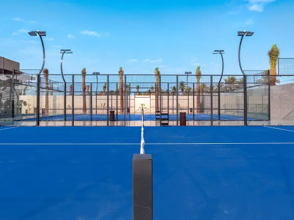 Terrain de padel : Shades Beach Club, La Mecque - photo 1