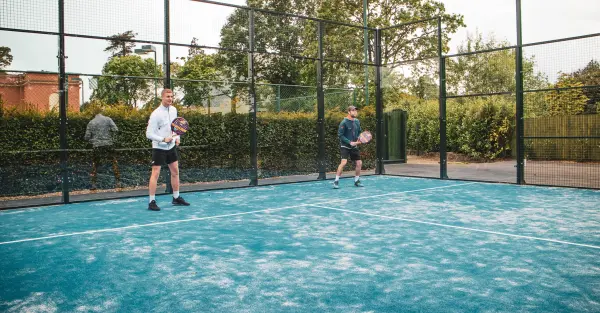 Padelplatz bei Stoke Park, Bucks - Foto 2