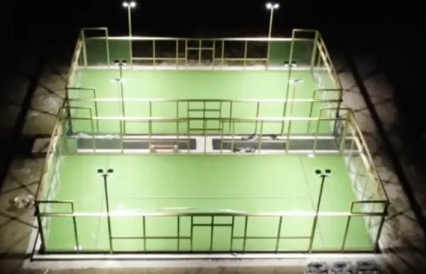 Terrain de padel : Sudersand Resort, Gotland - photo 1
