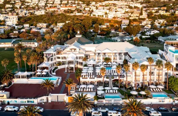The Bay Hotel - hotel photo 1