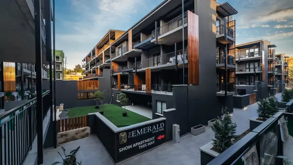 The Emerald 42 - hotel photo 1