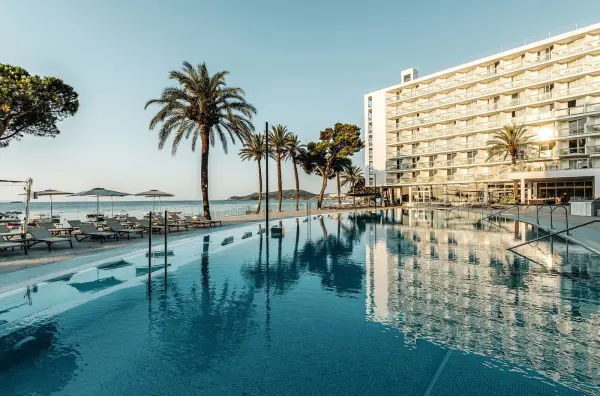 The Ibiza Twiins - 4* Sup - photo 2 de l'hôtel