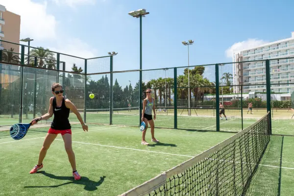 Padelplatz bei The Ibiza Twiins - 4* Sup, Balearen - Foto 1