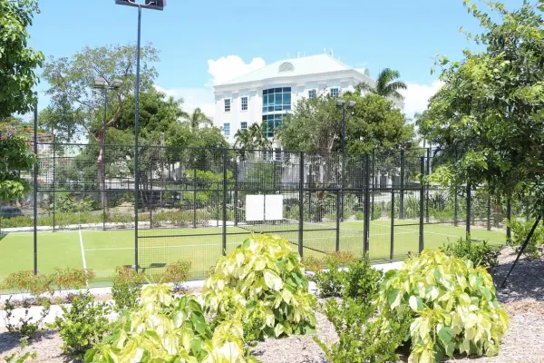 Padelplatz bei The Island House, New Providence - Foto 1