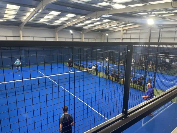 Padelplatz bei The Manor House Hotel and Golf Club, Okehampton - Foto 1