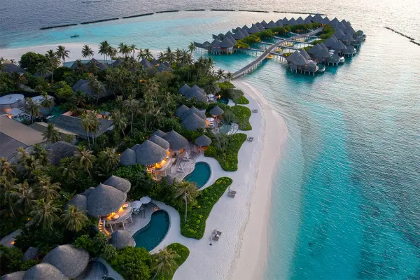 The Nautilus Maldives - Hotelfoto 1