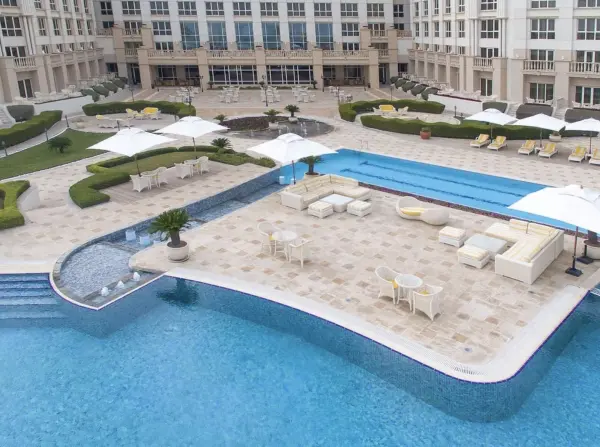 The Regency Hotel Kuwait - Hotelfoto 2
