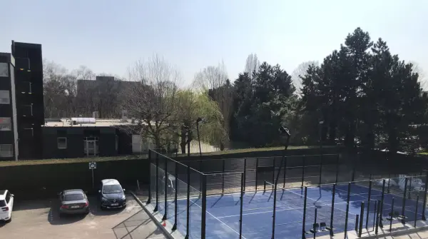 Padelplatz bei Thon Hotel Brussels Airport, Flandern - Foto 2