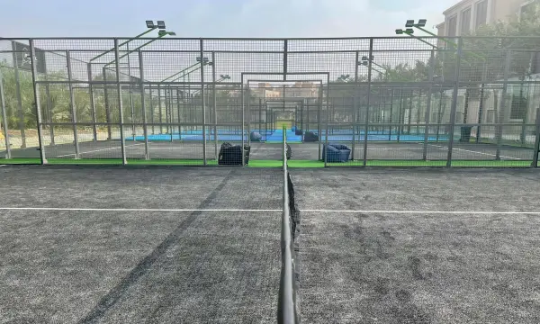Padelplatz bei Triumph Luxury Hotel, Kairo - Foto 2